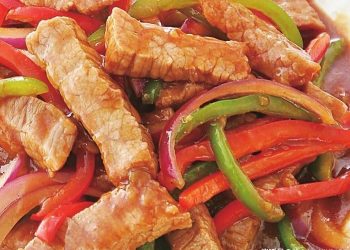 Thịt bò xào ớt chuông