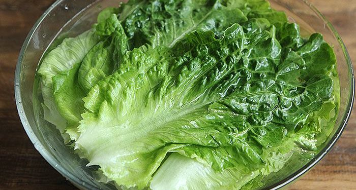 Cách rửa rau loại bỏ ngay thuốc trừ sâu độc hại, cả nhà yên tâm thưởng thức