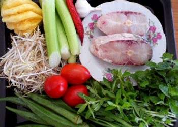 2 Cách nấu canh dưa chua với cá ngon chuẩn vị của Người Bắc Bộ và Nam Bộ