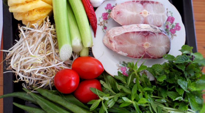2 Cách nấu canh dưa chua với cá ngon chuẩn vị của Người Bắc Bộ và Nam Bộ