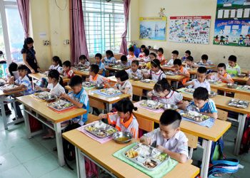 Bảo đảm các điều kiện về an toàn thực phẩm trong trường học