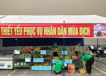 Ngôi Sao Xanh mở bán quầy hàng lưu động phục vụ nhân dân mùa dịch